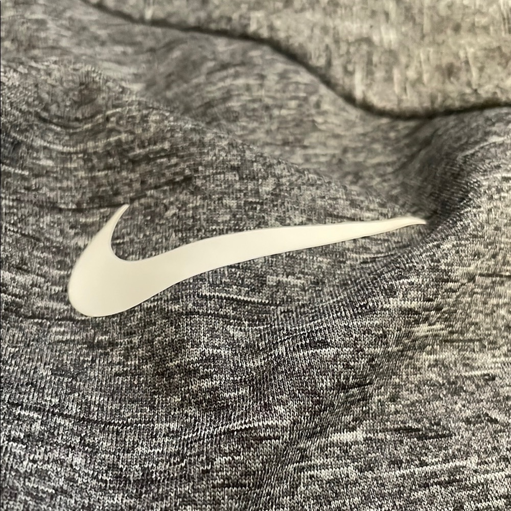 Nike Gray Short Sleeve Tee - Picture 3 of 3